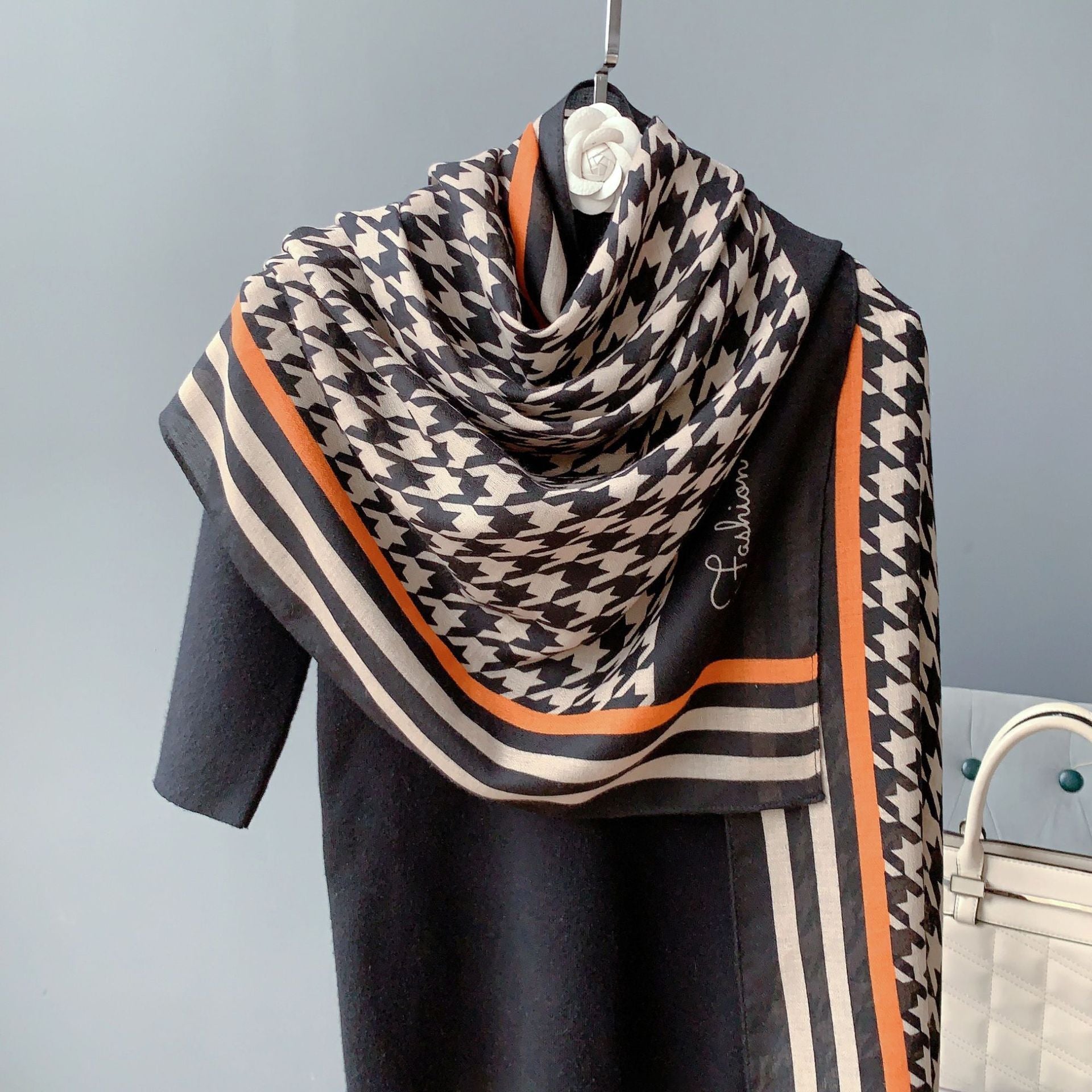 Cross-border Cotton and Linen Scarf Women's Japanese and Korean High-end Fashion Scarf Spring and Summer Sunscreen Warm Shawl Simple Scarf